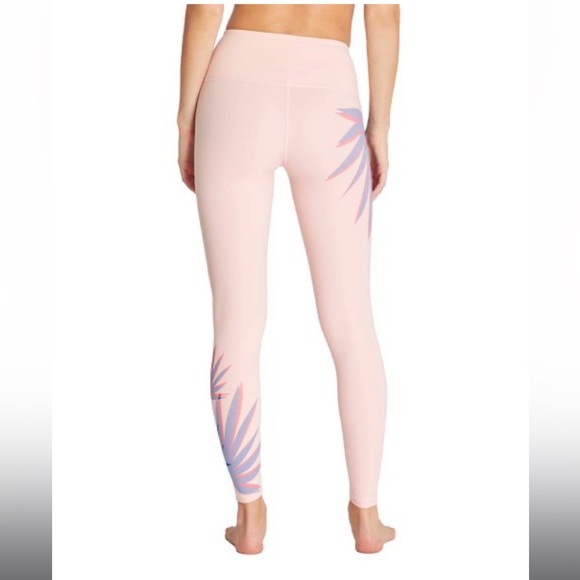 Wildfox Maci Leggings - Picture 3 of 8